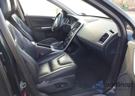 2014 Volvo Xc60 3.2/3.2 Platinum/3.2 Premier/3.2 Premier Plus from USA, damaged, VIN YV4952DZ0E2503033